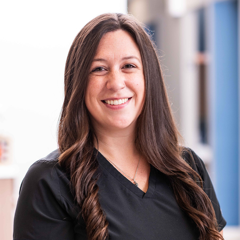 Lauren - Dental Assistant